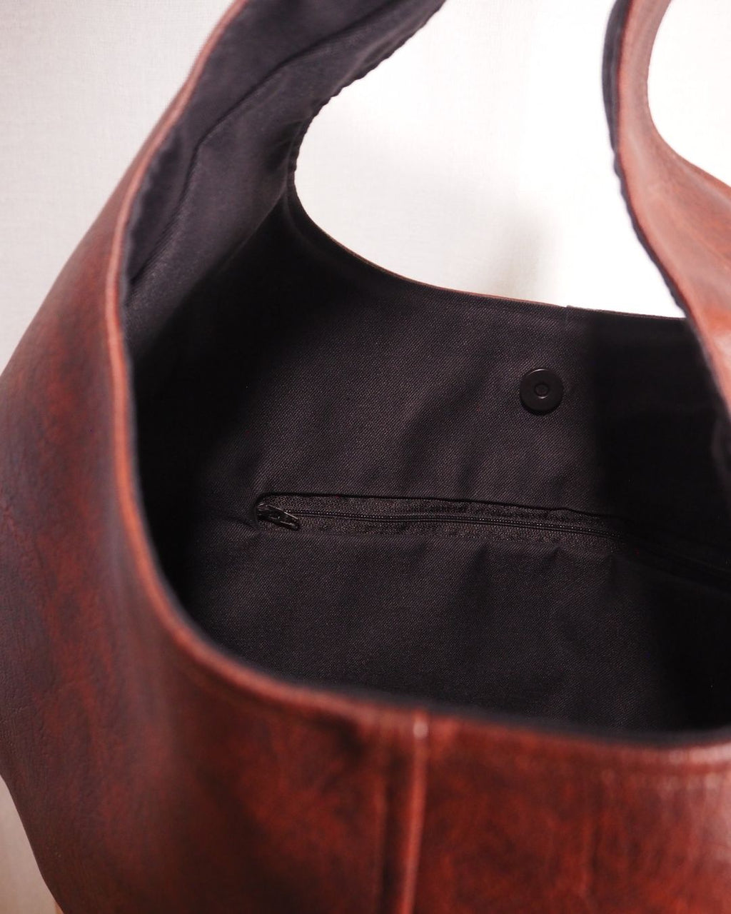 ALLI-laukku, loimuava ruskea