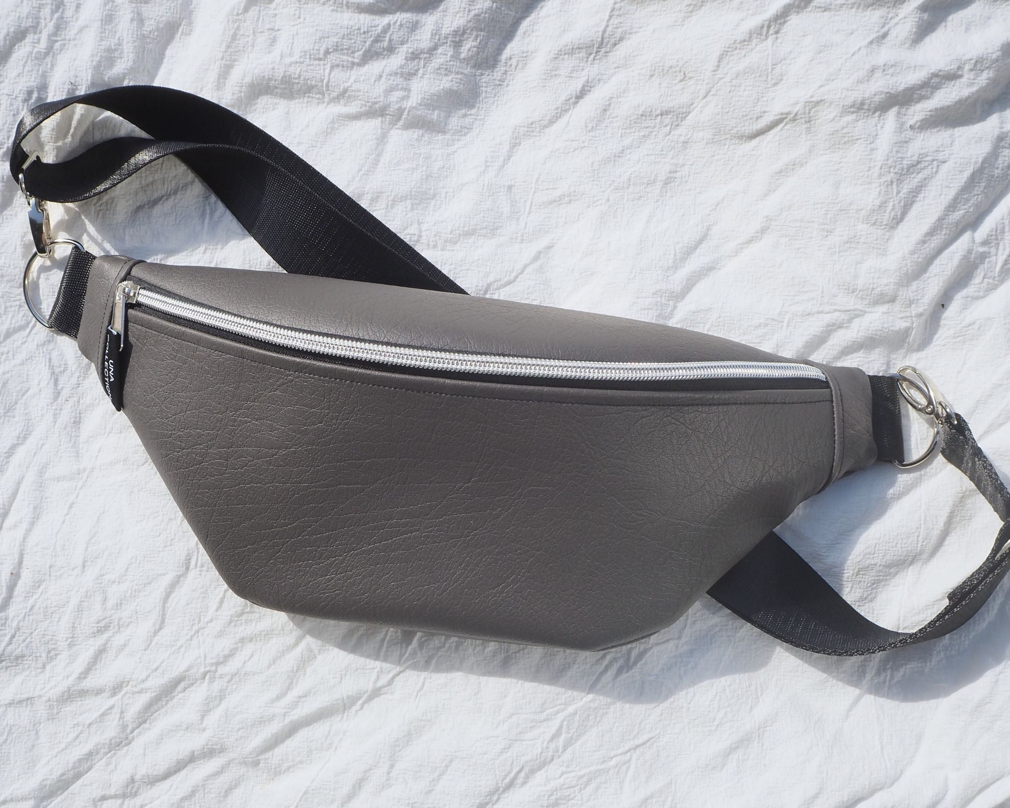 EMILIA-vyölaukku, ylijäämä keinonahka, harmaa